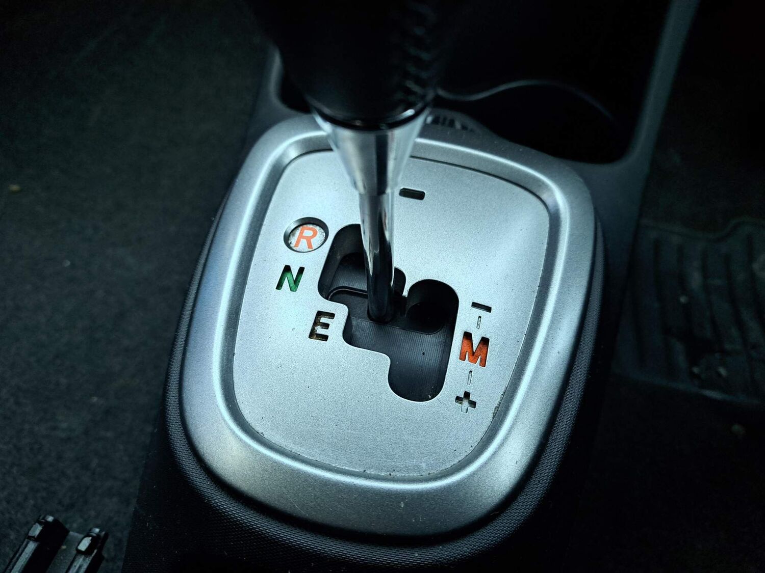 Peugeot 107 gear stick deals